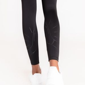 Y7 Studio Yoga In Darkness Find Light Leggings